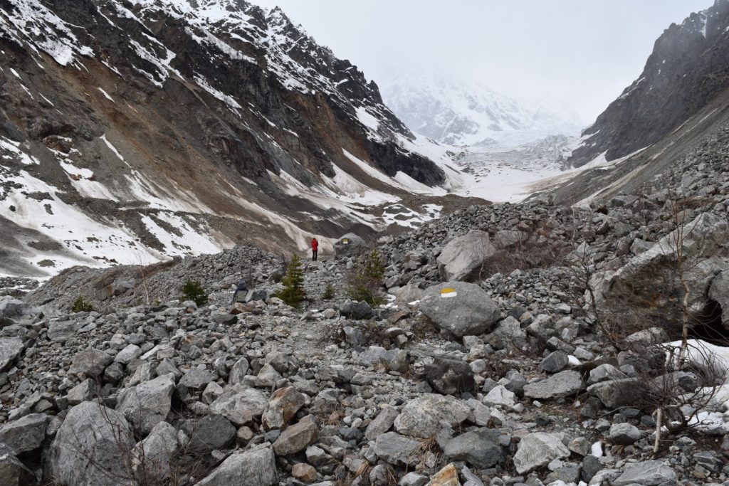 Trekking pod lodowiec Chalaadi