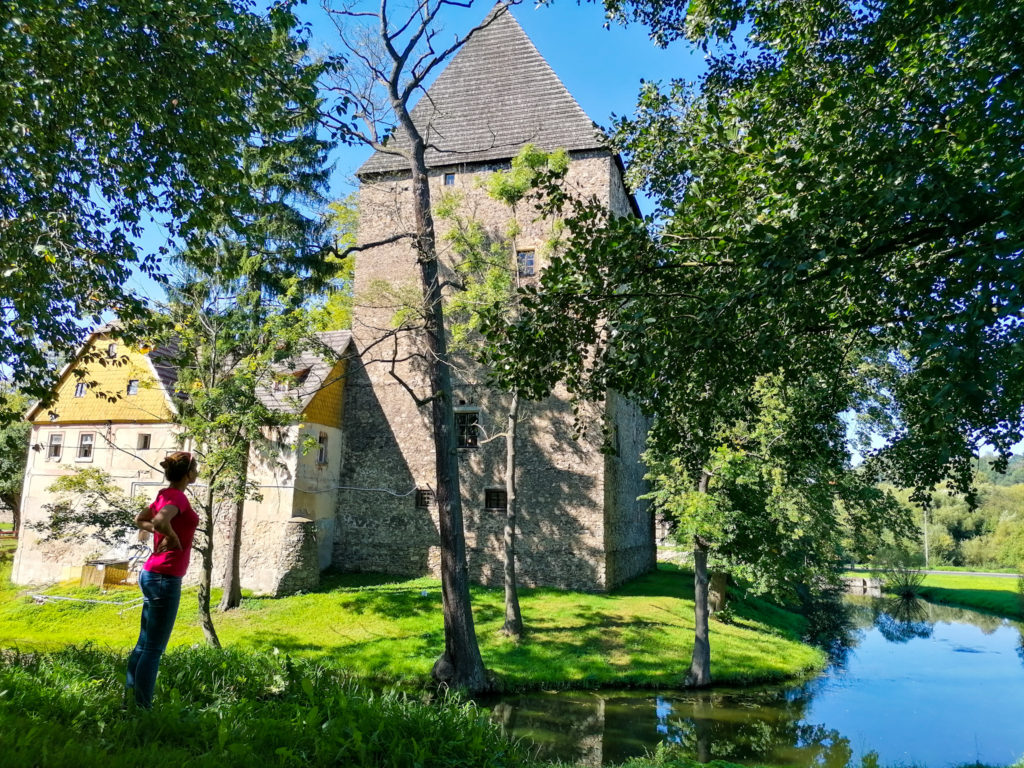 Wieża rycerska w Siedlęcinie
